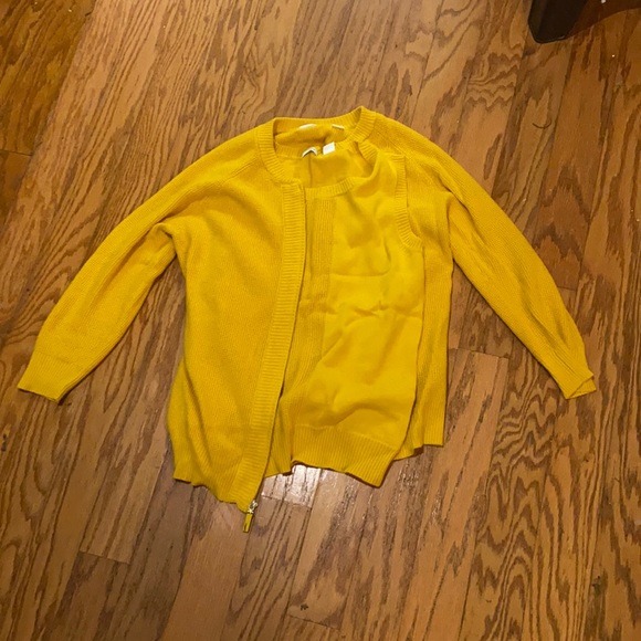 LizGolf Women's Yellow Knit Matching Two Piece Set M - Picture 1 of 12